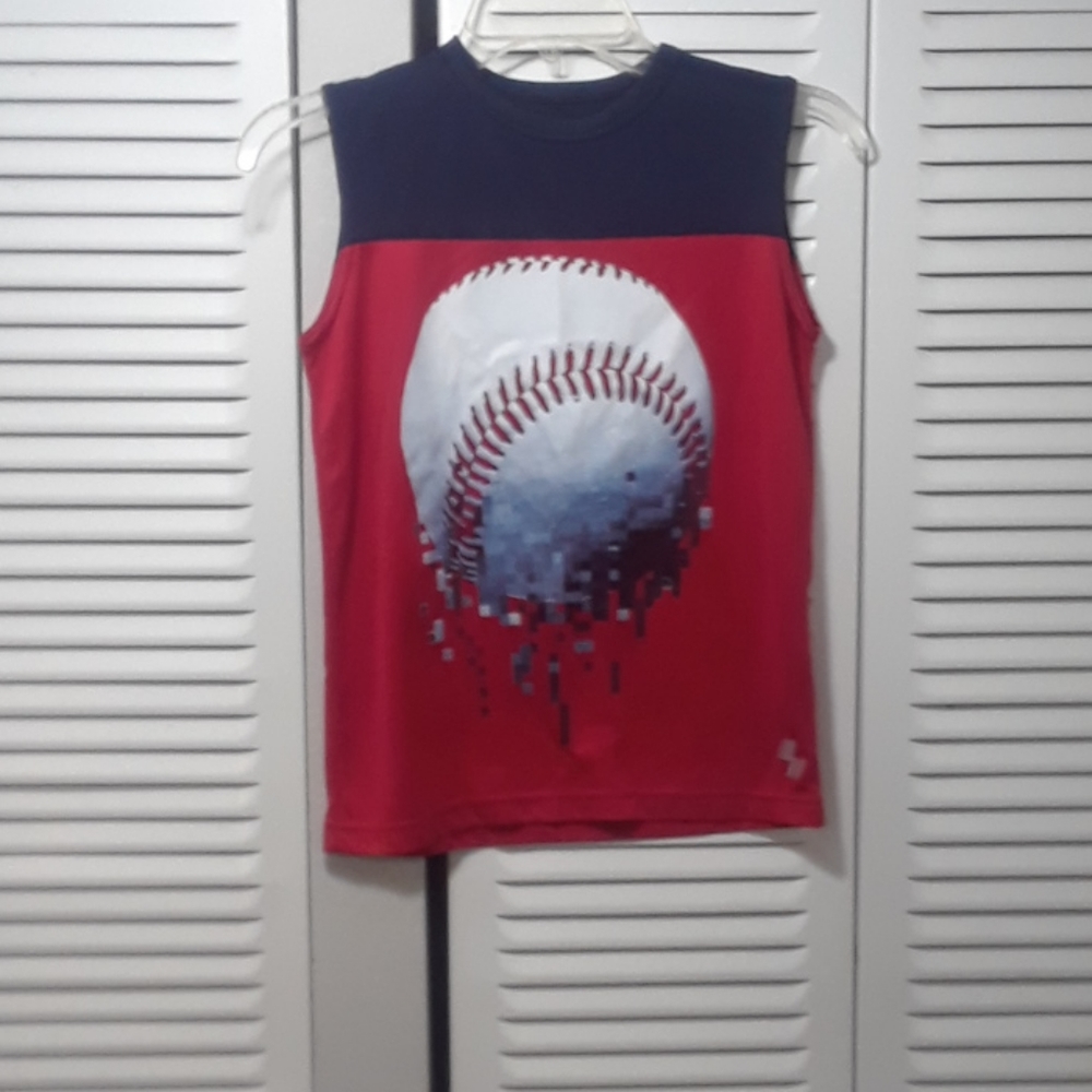 Size M Sleeveless Baseball Tee Top